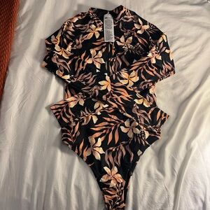 Billabong Coral Gardeners surf suit